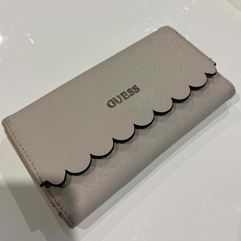 Women’s Guess Tri - Fold Wallet